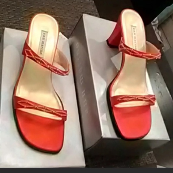 Ann Marino Shoes - Ann Marino sz 9 Mini Bead Heels